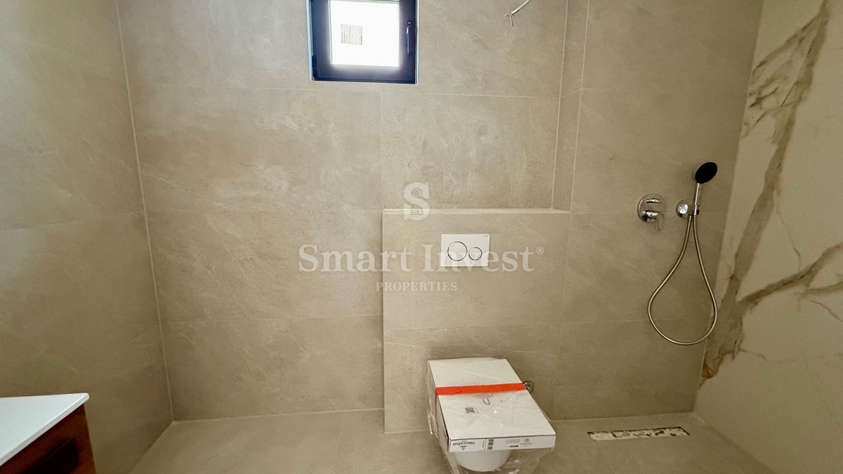 OPATIJA, penthouse s pogledom na morje in garažo (A9)