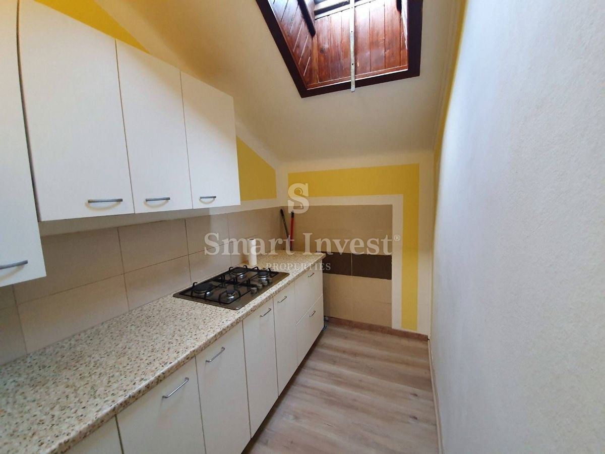 OPATIJA, Apartment of 120m2 with a sea view and 2 parking places