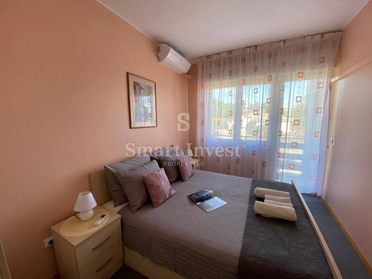 OPATIJA - CENTER, Samostojna hiša z bazenom, garažo in pogledom na morje, prodamo