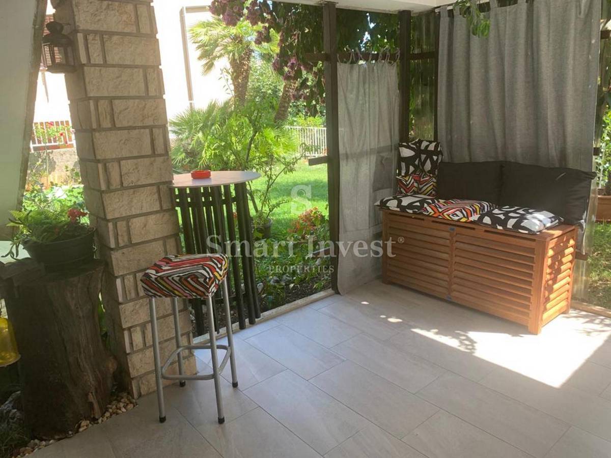 OPATIJA - CENTER, Samostojna hiša z bazenom, garažo in pogledom na morje, prodamo