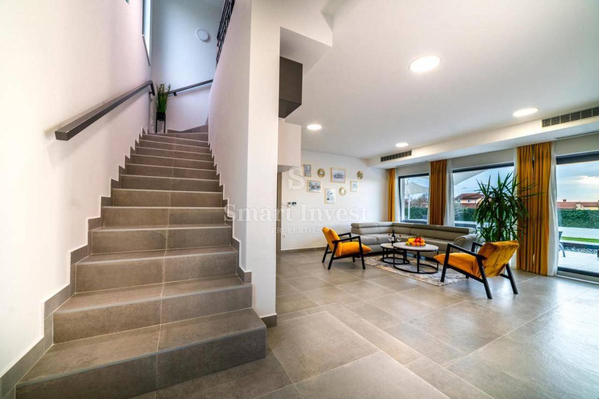 Hiša Poreč, 200m2