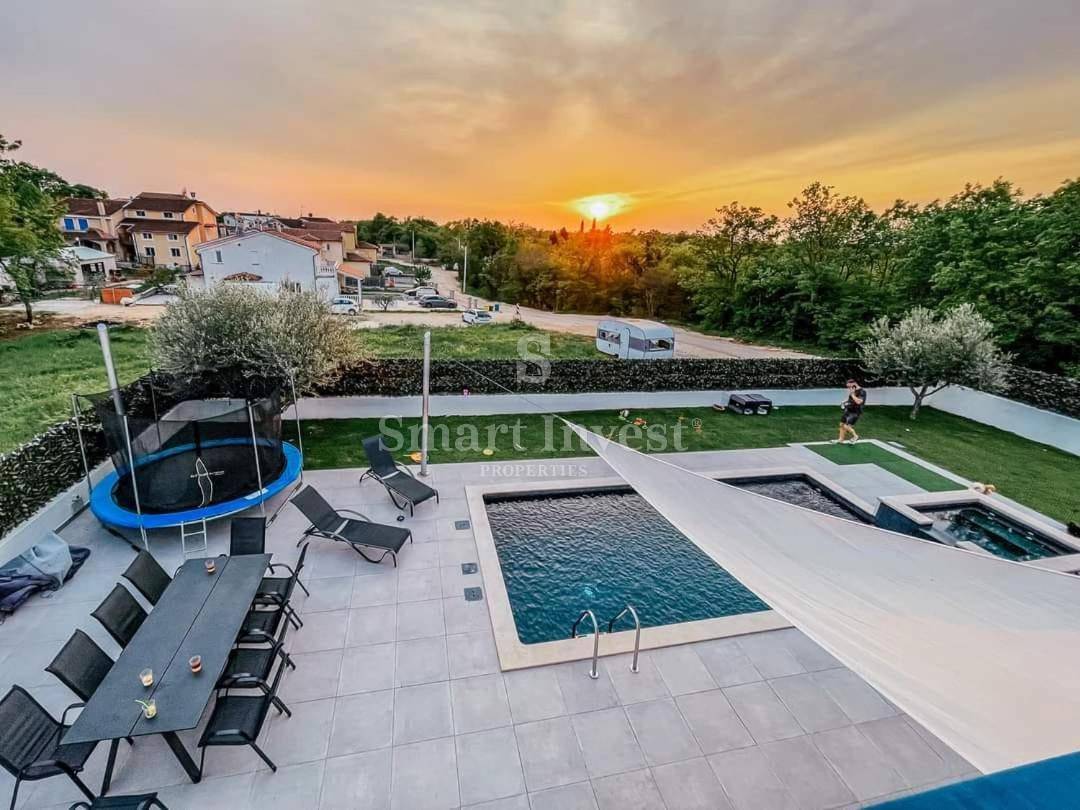 Hiša Poreč, 200m2