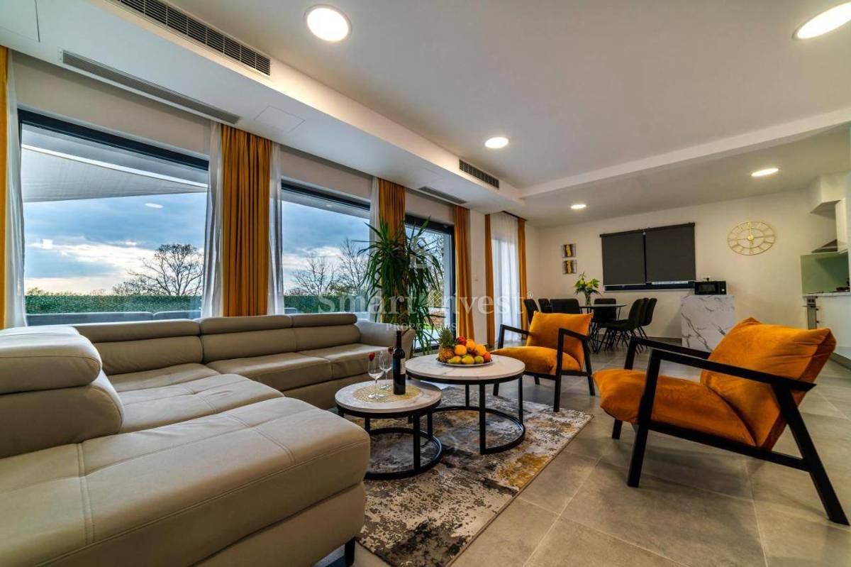 Hiša Poreč, 200m2
