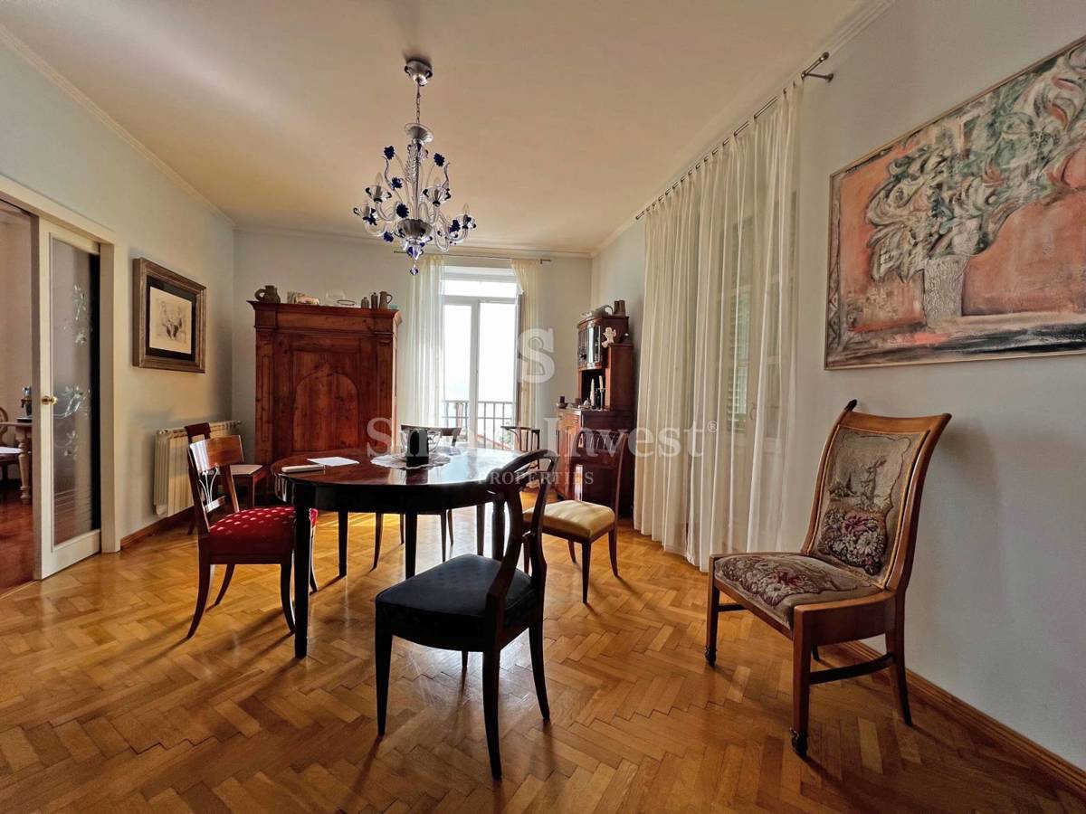 LOVRAN - CENTAR, del hiše s pogledom na morje, 50 m do morja