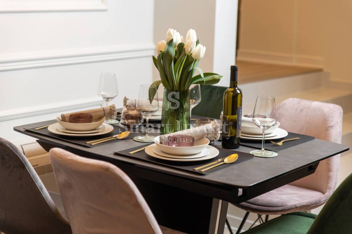 OPATIJA - CENTER, prenovljeno stanovanje z vrtom blizu morja