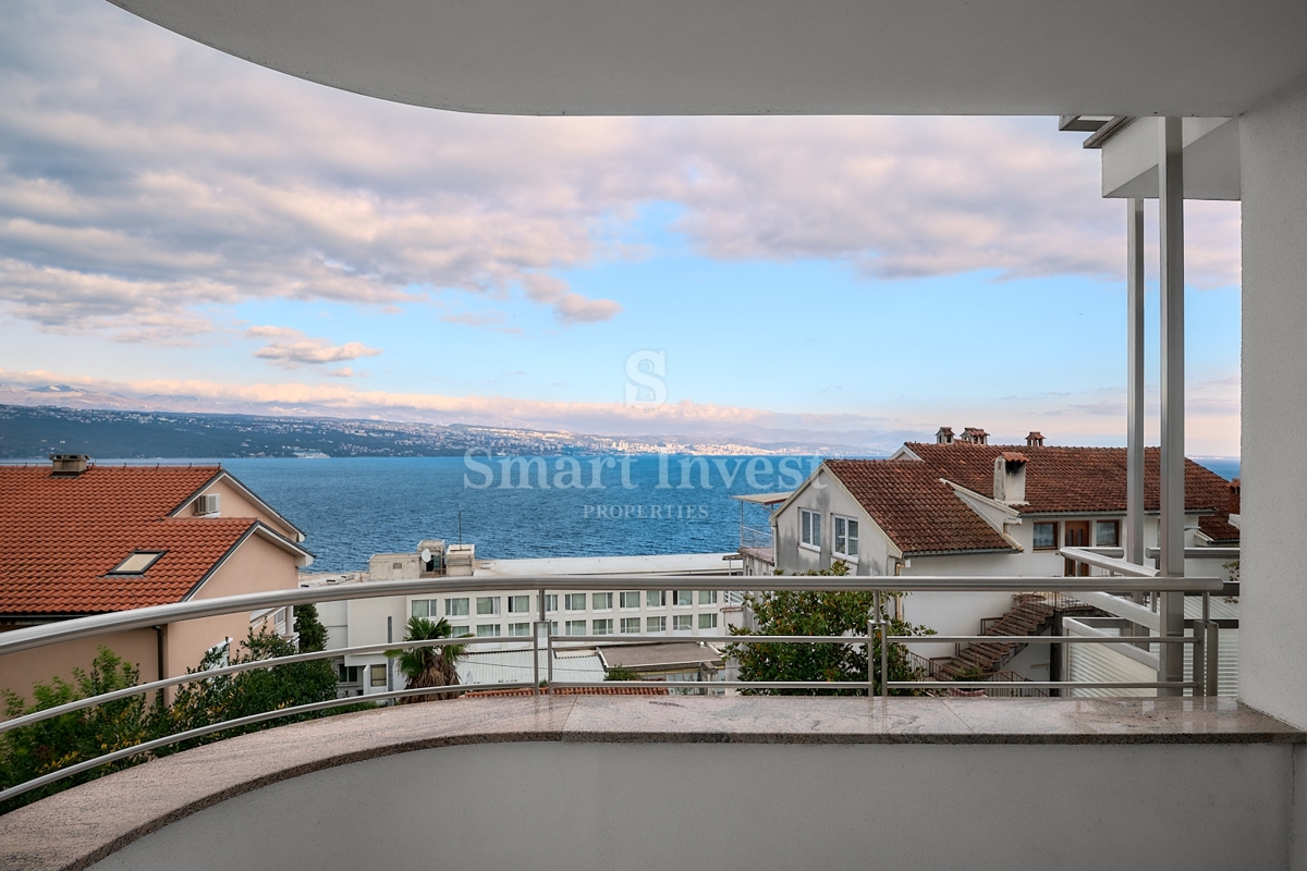 OPATIJA, 3-sobno stanovanje s pogledom na morje in garažo