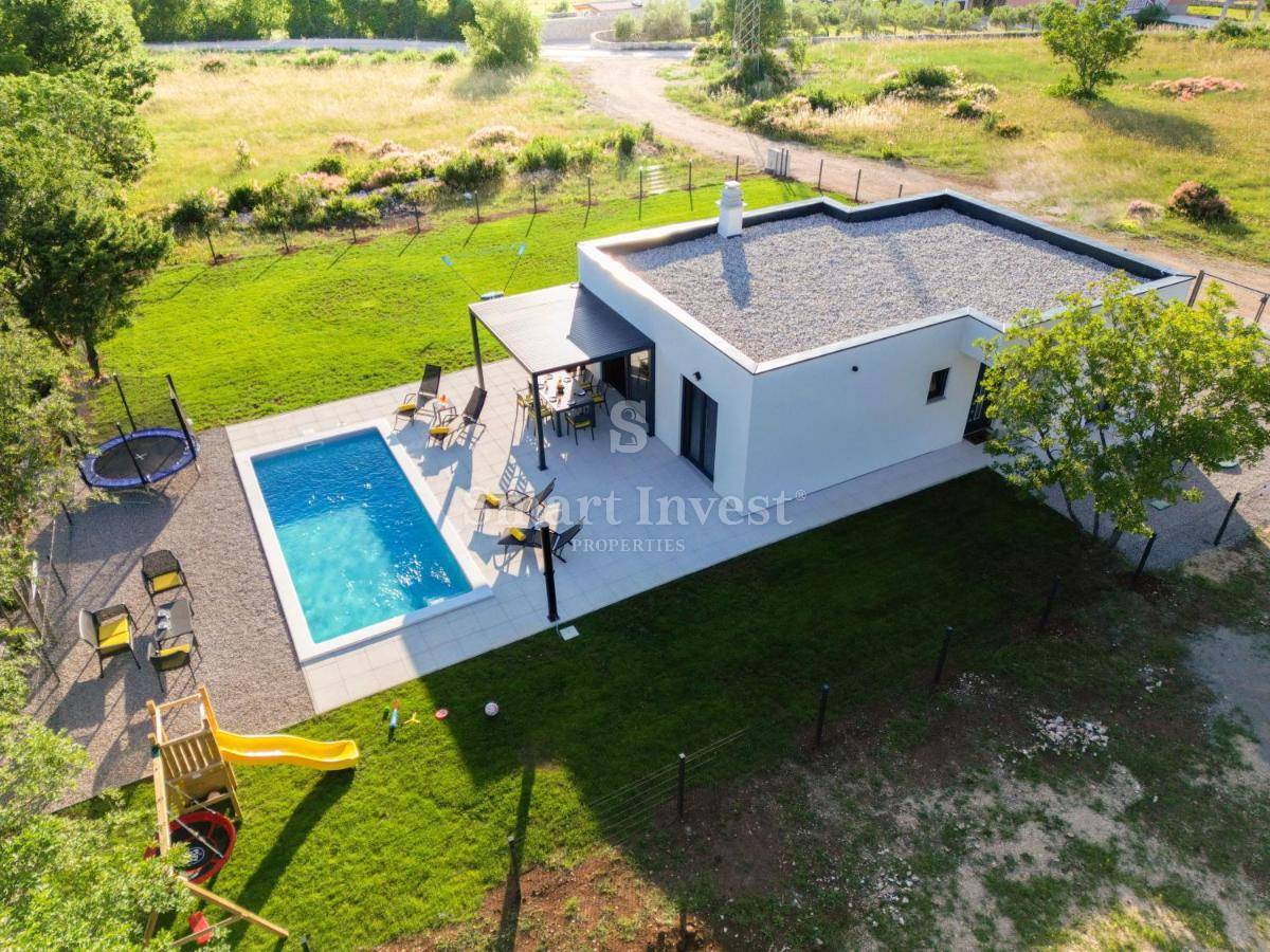 Hiša Rabac, Labin, 90m2