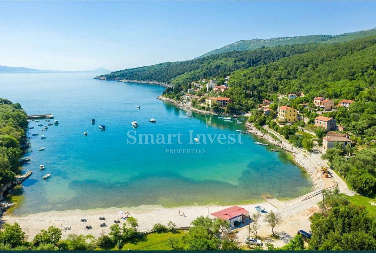 ISTRA - LABIN, gradbeno zemljišče blizu morja