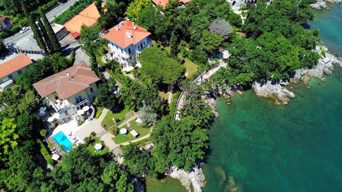 OPATIJA, obnovljena avstro-ogrska vila ob morju
