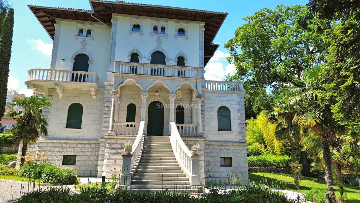 OPATIJA, obnovljena avstro-ogrska vila ob morju