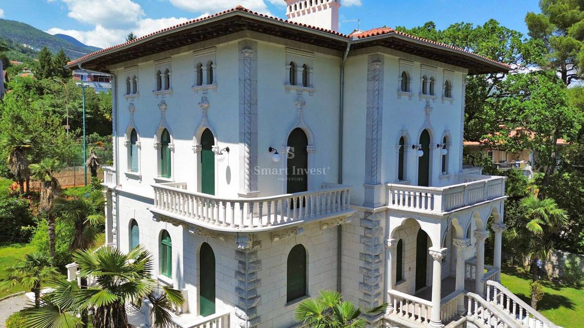 OPATIJA, obnovljena avstro-ogrska vila ob morju