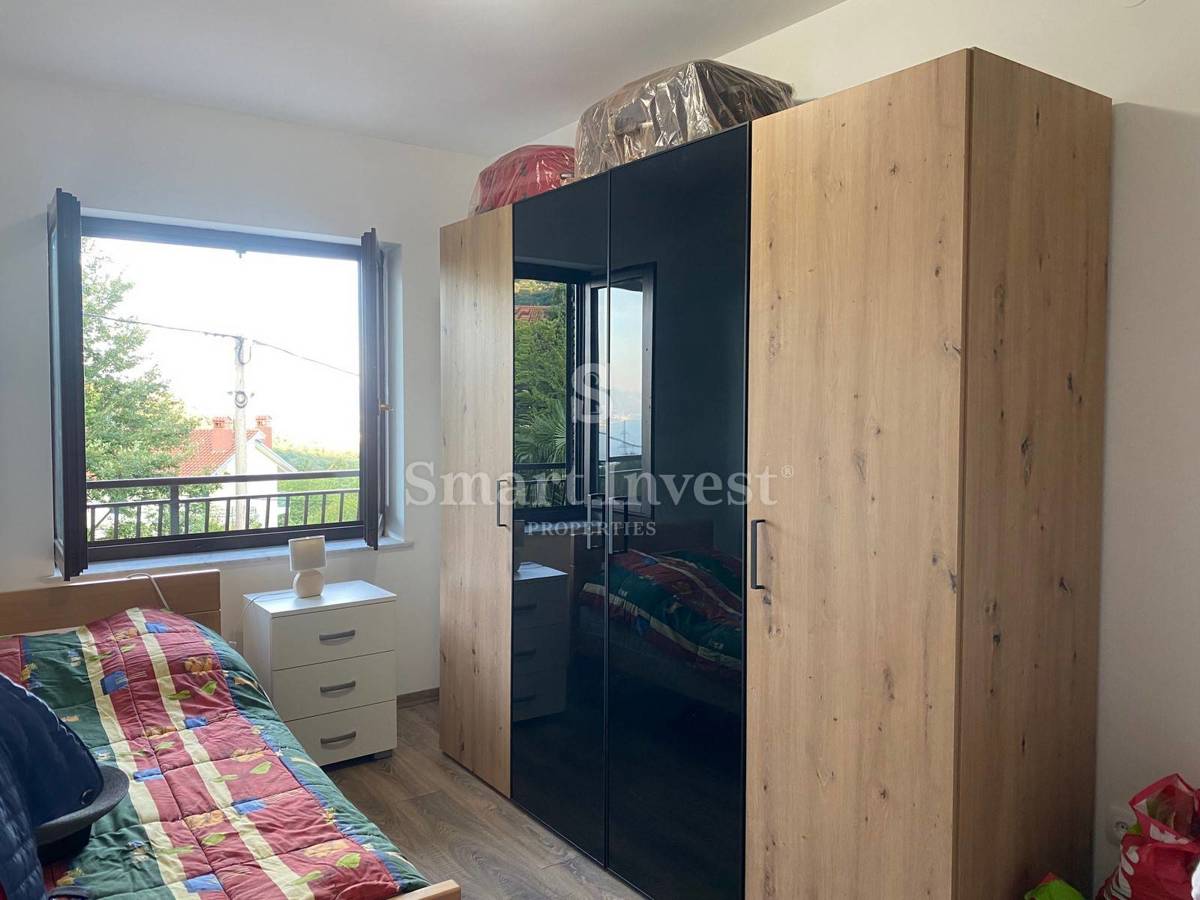 OPATIJA - VEPRINAC, hiša 160 m2 z dvoriščem 850 m2