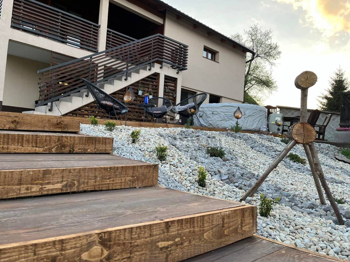 Hiša Vrbovsko, 150m2