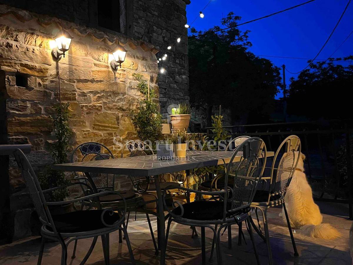Hiša Vrh, Buzet, 100m2