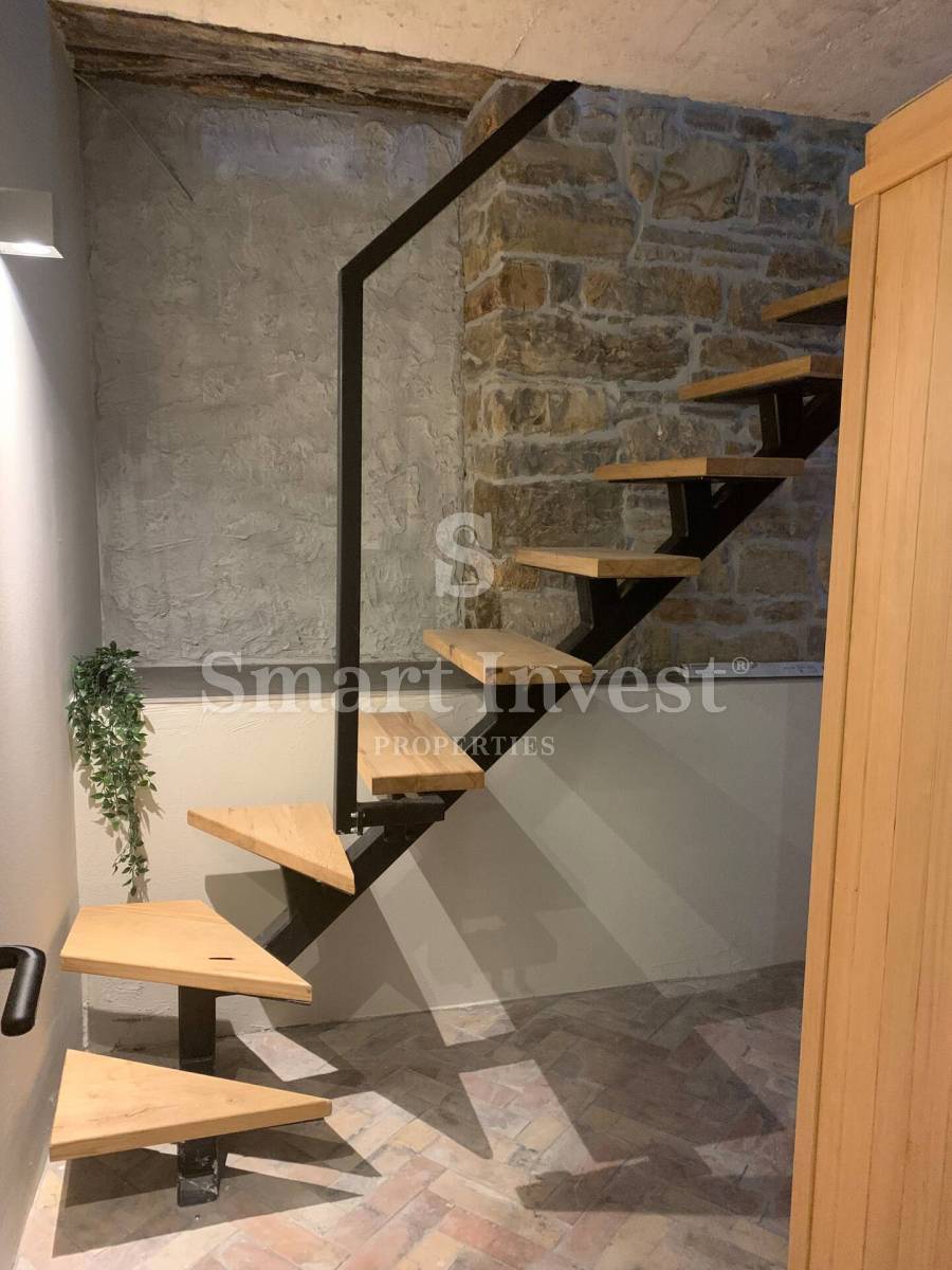 Hiša Vrh, Buzet, 100m2