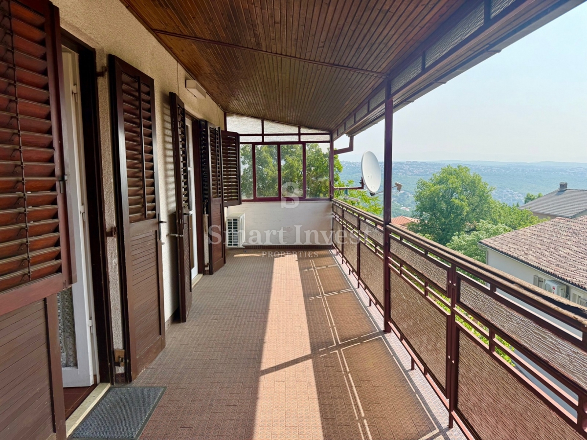 OPATIJA - POBRI, samostojna hiša s pogledom na morje