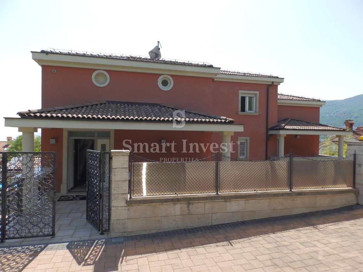 OPATIJSKA RIVIJERA, luksuzna hiša z bazenom in pogledom na morje