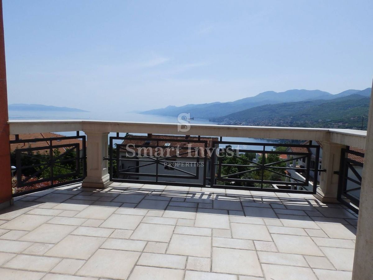 OPATIJSKA RIVIJERA, luksuzna hiša z bazenom in pogledom na morje