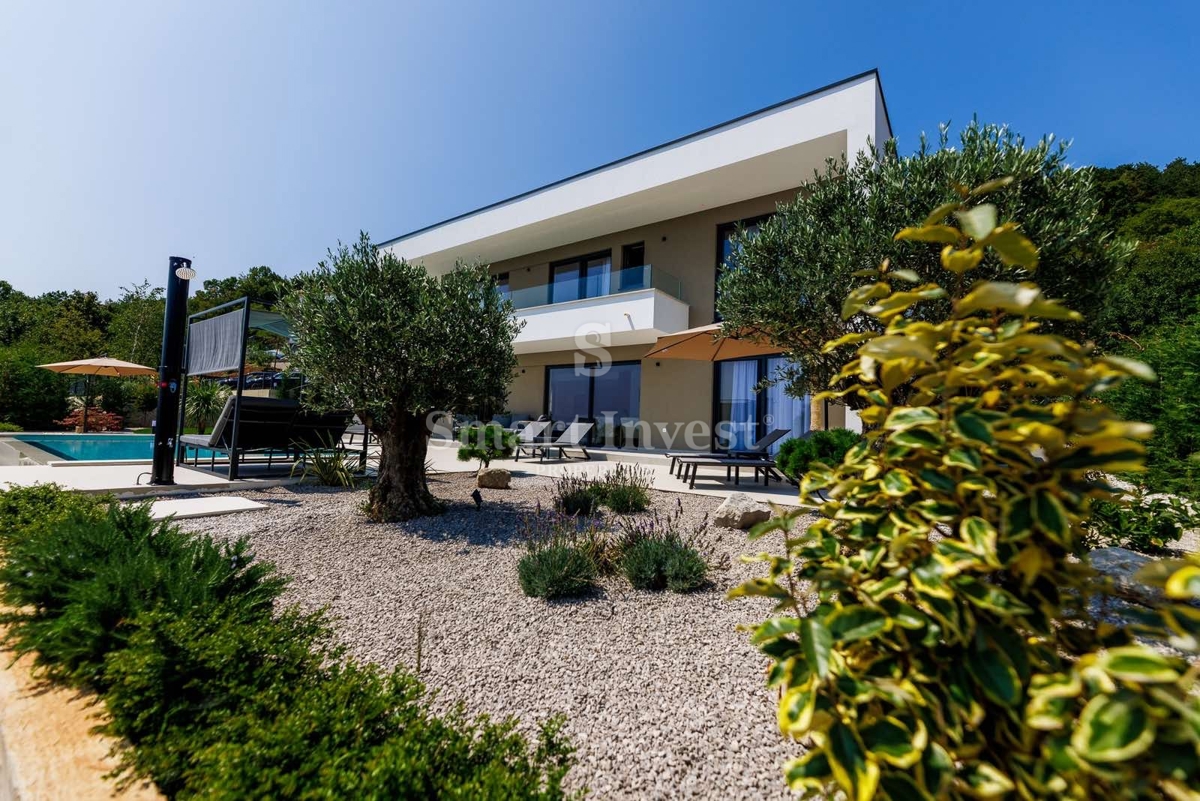 OPATIJA - BREGI, moderna vila z bazenom in čudovitim pogledom na morje