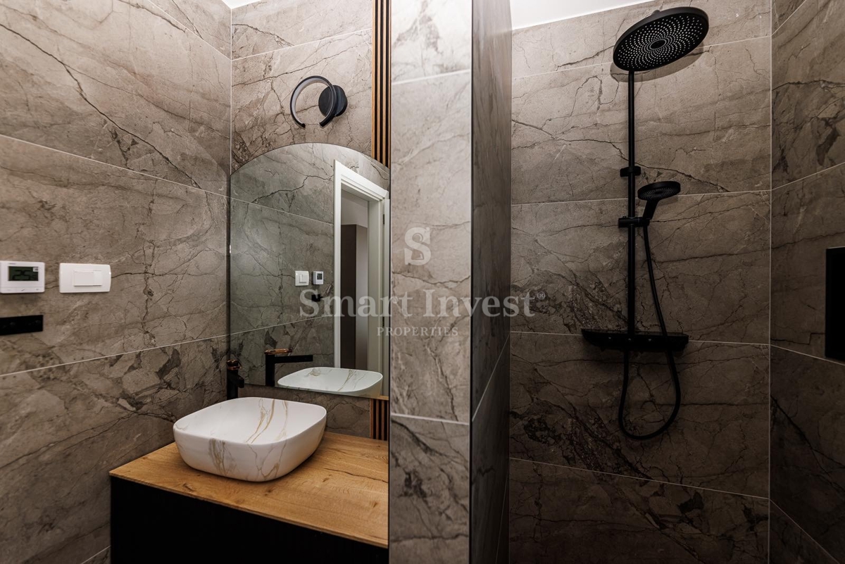 OPATIJA - BREGI, moderna vila z bazenom in čudovitim pogledom na morje