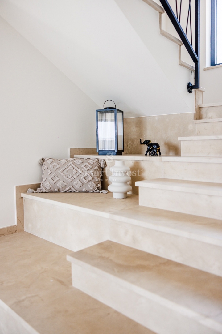 OPATIJA - BREGI, moderna vila z bazenom in čudovitim pogledom na morje