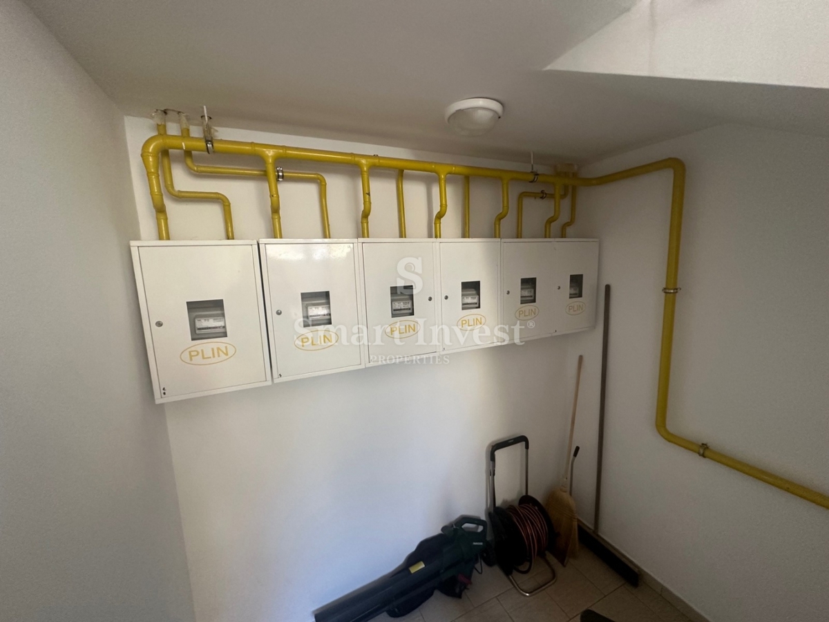 VIŠKOVO, 2-sobno stanovanje s teraso