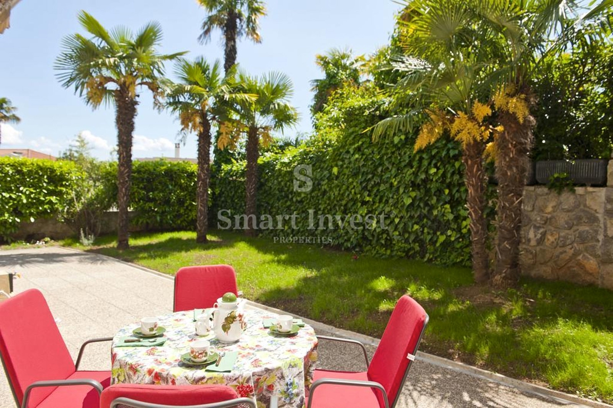 OPATIJA - CENTER, stanovanje z vrtom, IZKLJUČNO V NAŠI AGENCIJI