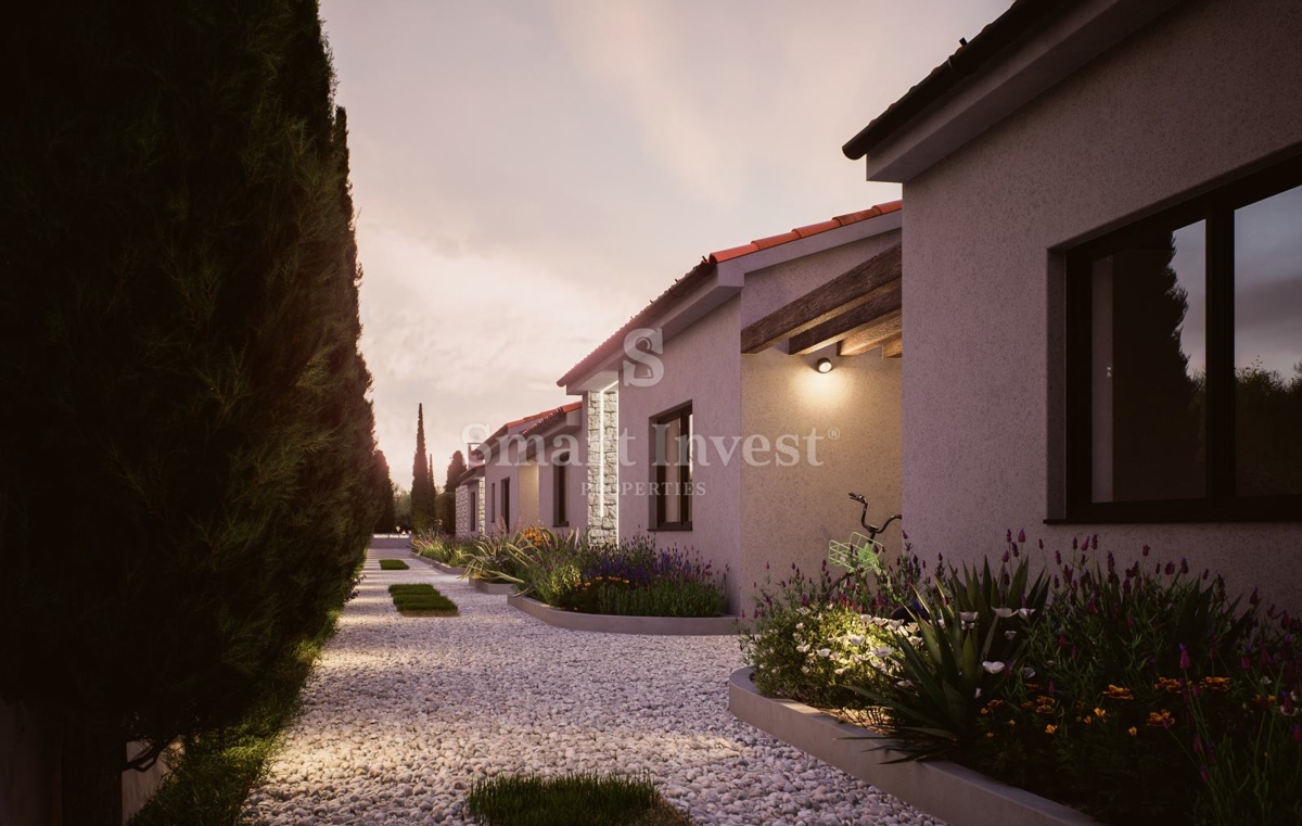 POREČ - KAŠTELIR, moderna vrstna hiša, v izgradnji