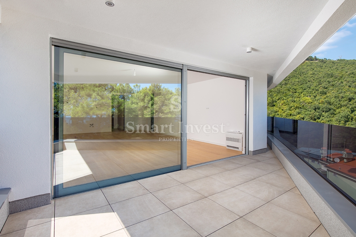 OPATIJA, luksuzno 5-OPATIJA, luksuzno 3-sobno stanovanje v novogradnji z bazenomsobno stanovanje s pogledom na morje