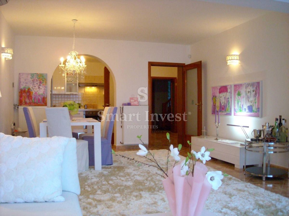 OPATIJA, Detached house with 3 apartments and sea view, for sale