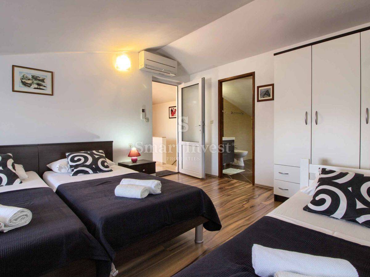 MEDULIN, Five stars villa with sea view, 380 m2!