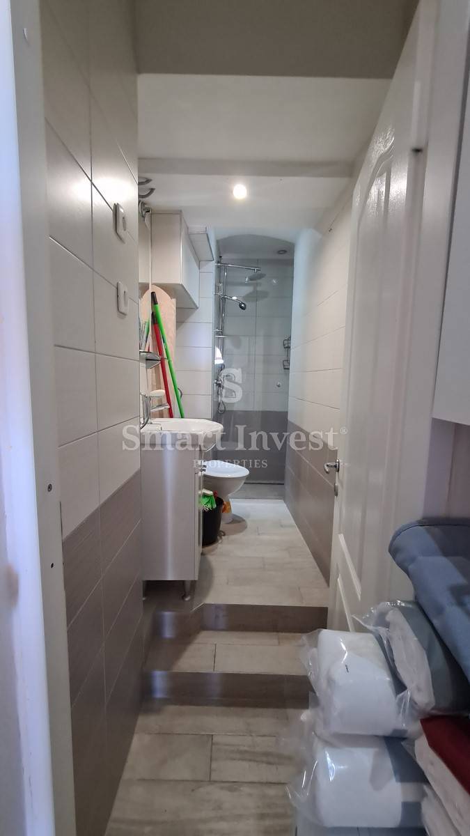 OPATIJA, Studio apartment with a terrace and sea view, near the sea, for sale