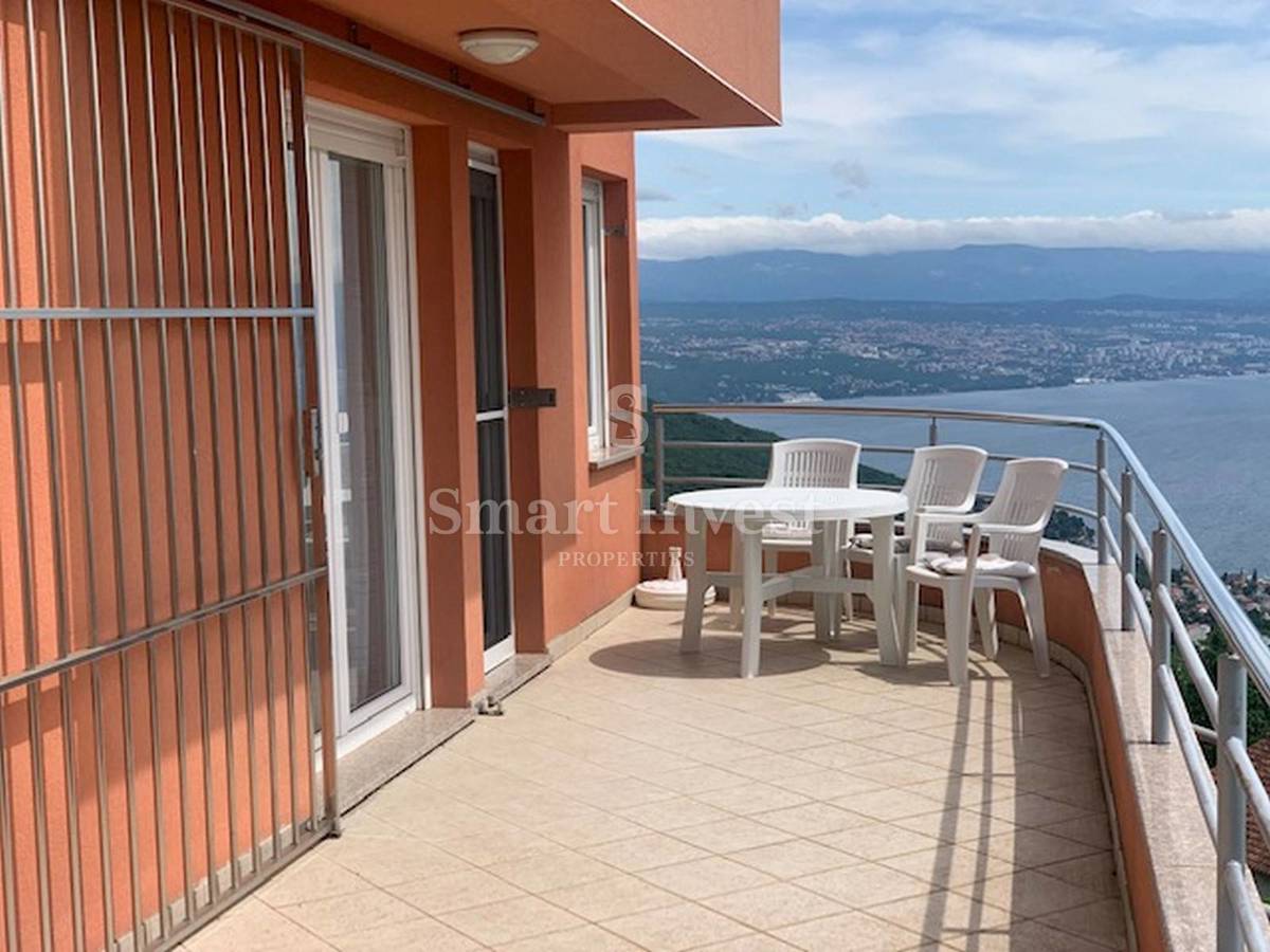 Stanovanje Dobreć, Opatija - Okolica, 98,75m2