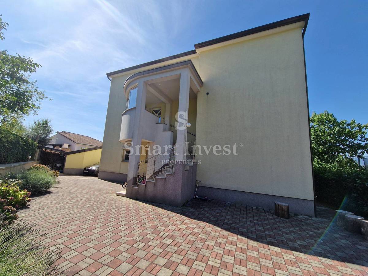 Hiša Kosi, Viškovo, 400m2