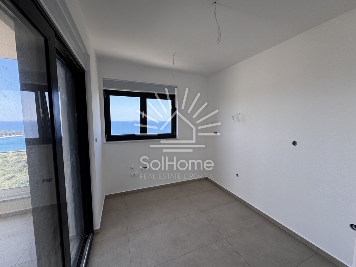 Apartmaji ob morju v bližini Primoštena, Hrvaška