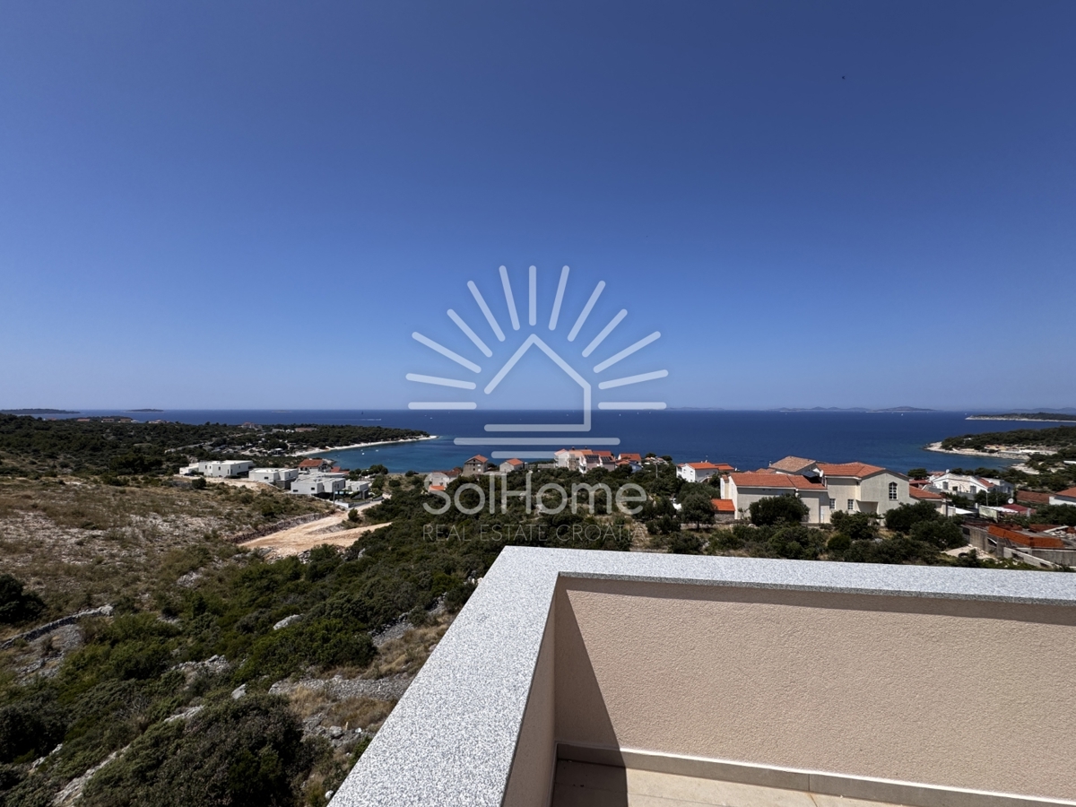 Apartmaji ob morju v bližini Primoštena, Hrvaška