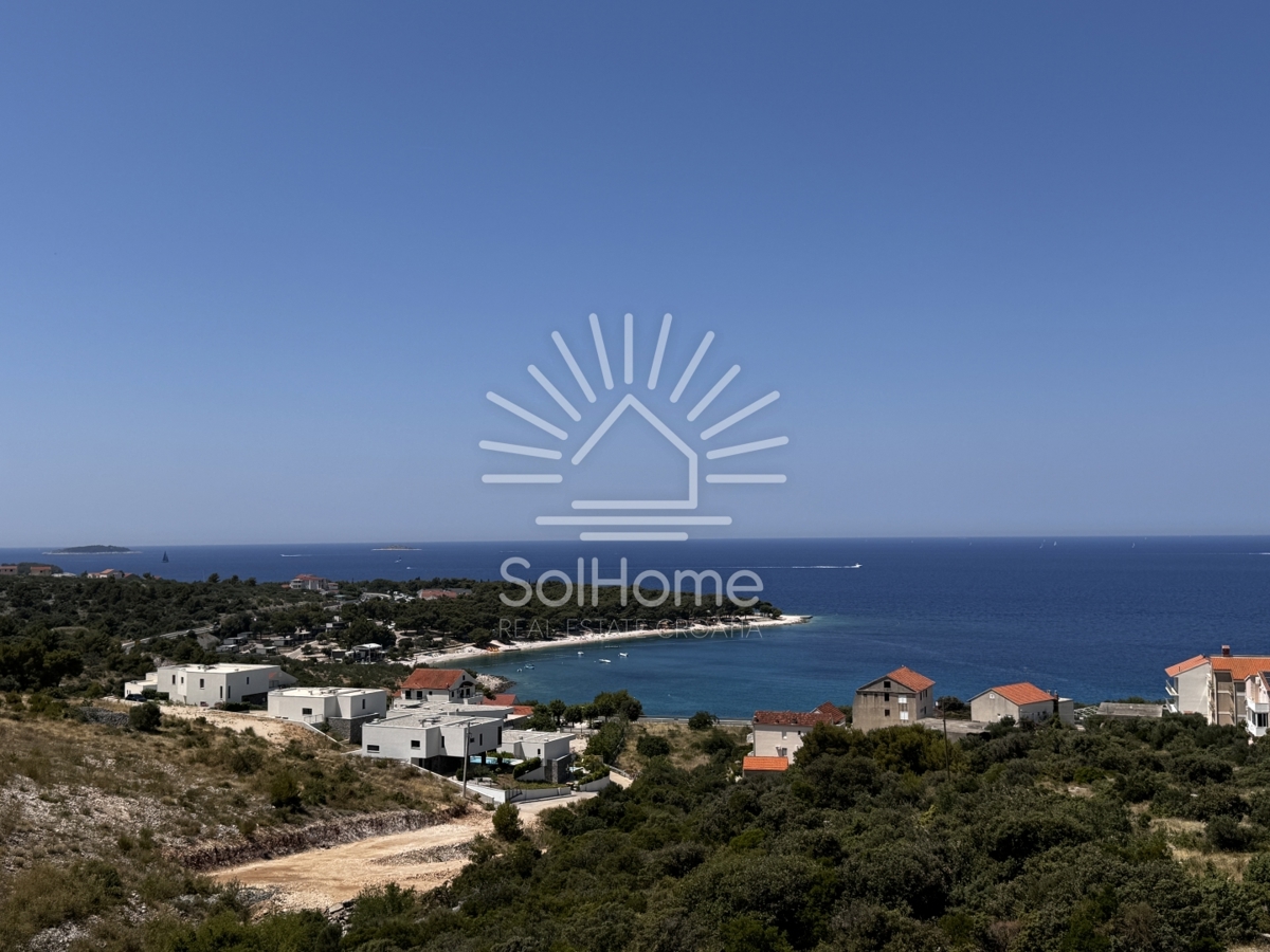 Apartmaji ob morju v bližini Primoštena, Hrvaška