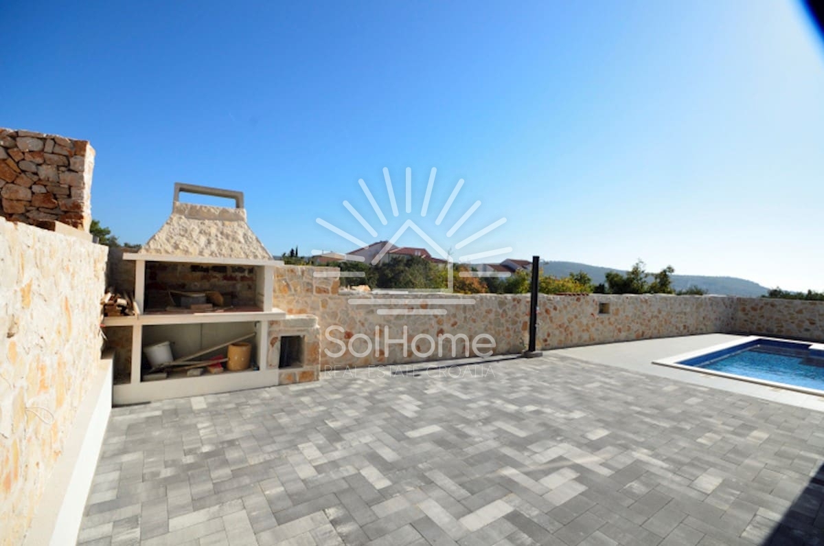 Hiša s čarobnim pogledom na morje v Primoštenu, Hrvaška