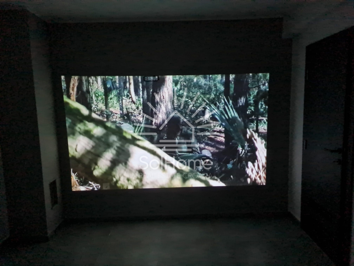 Hiša s čarobnim pogledom na morje v Primoštenu, Hrvaška