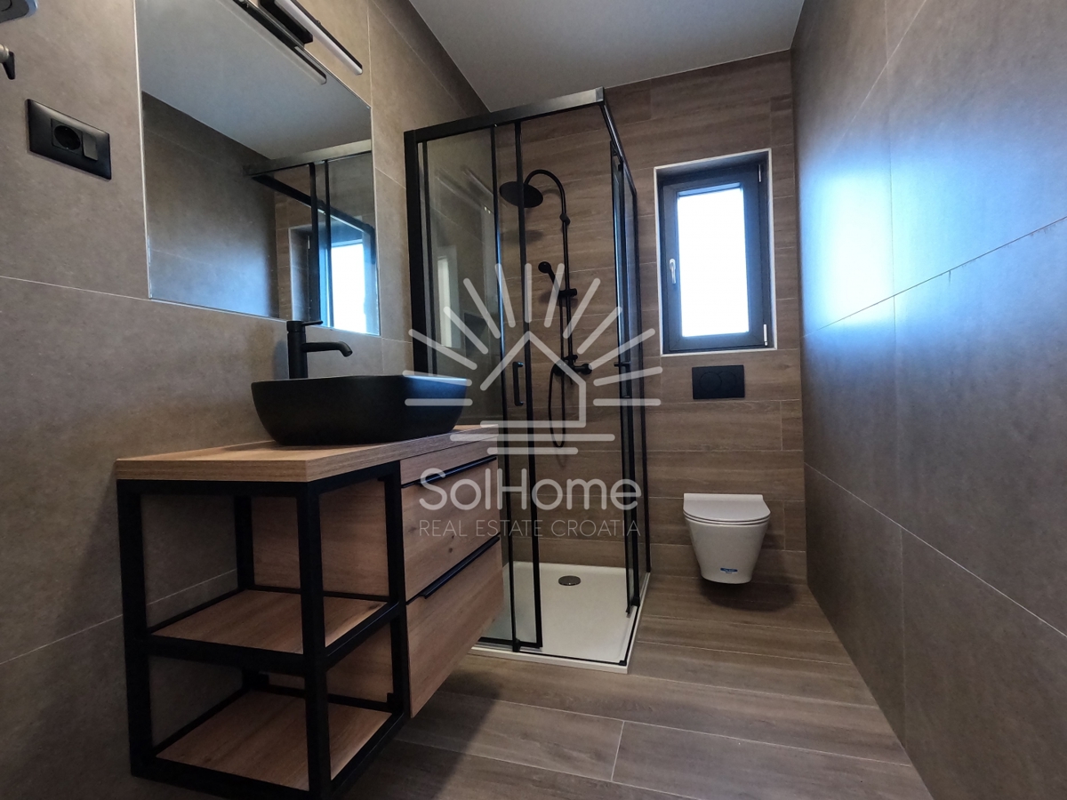 Penthouse z bazenom / Apartmaji v Privlaki blizu Zadra - Hrvaška