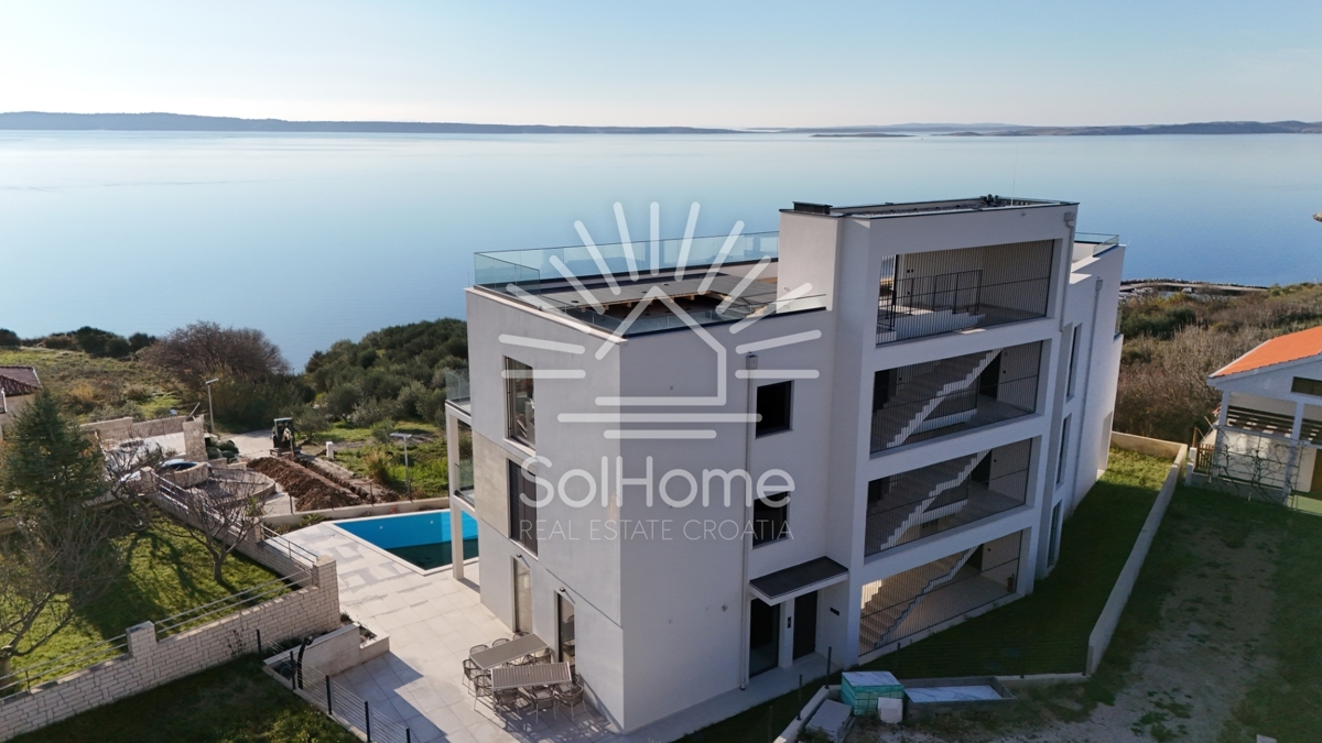 Razkošno stanovanje blizu morja v Zadarski regiji | Hrvaška