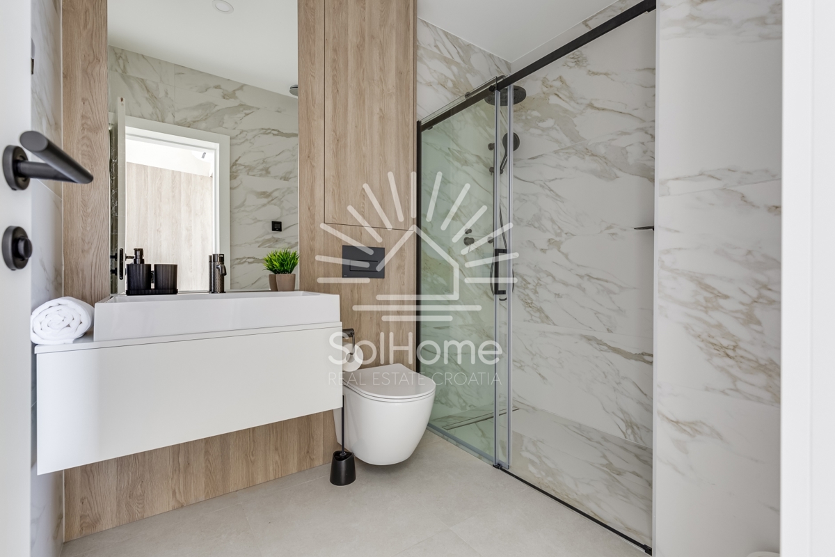 Razkošno stanovanje blizu morja v Zadarski regiji | Hrvaška