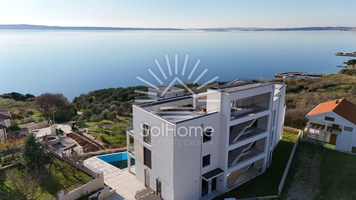 Razkošno stanovanje blizu morja v Zadarski regiji | Hrvaška