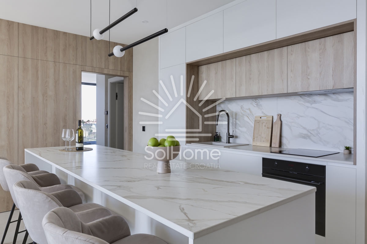 Razkošno stanovanje blizu morja v Zadarski regiji | Hrvaška