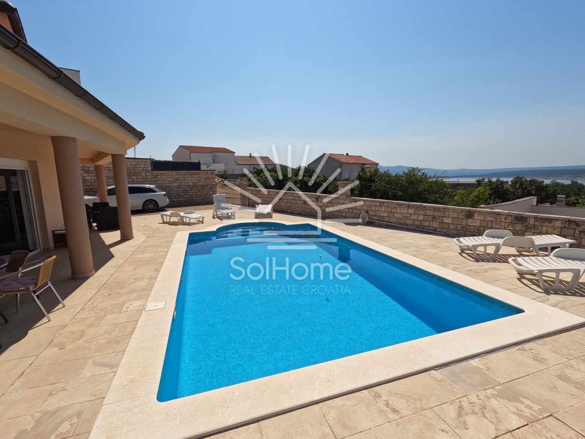 Hiša Maslenica, Jasenice, 158m2