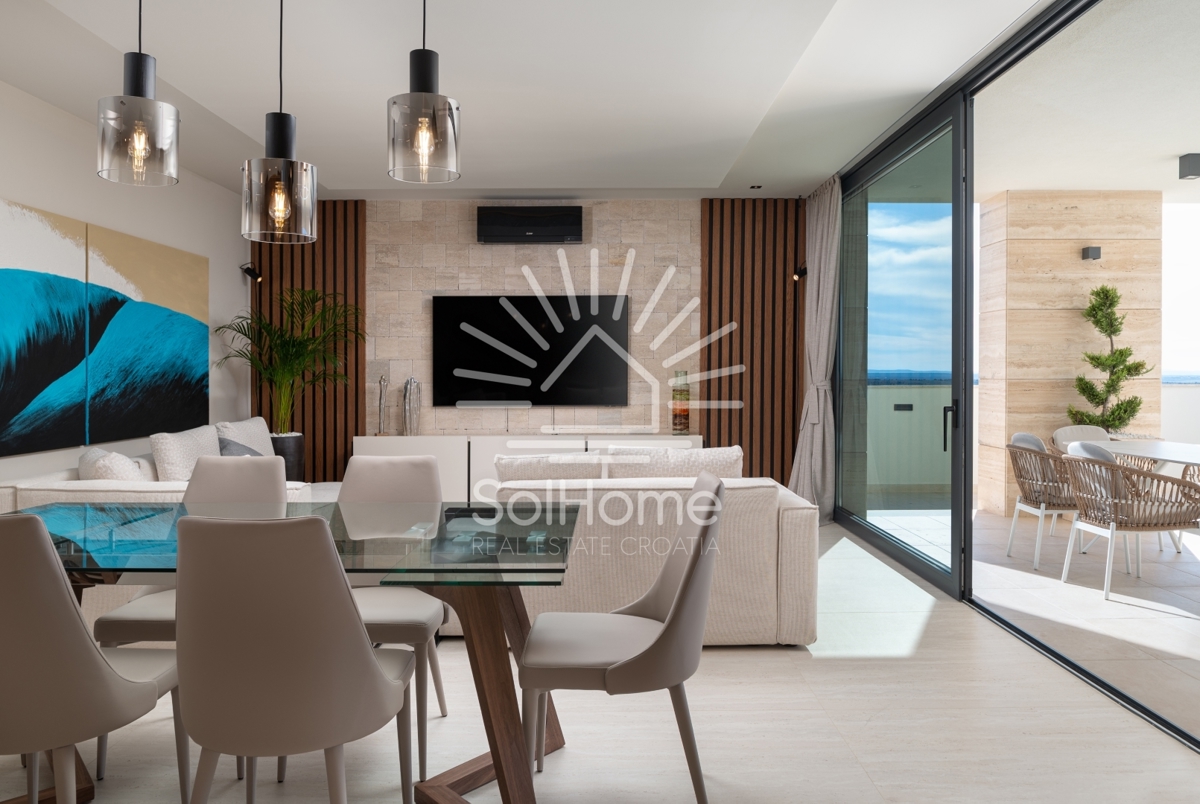 Edinstvena razkošna vila s panoramskim pogledom na morje v bližini Zadra, Hrvaška