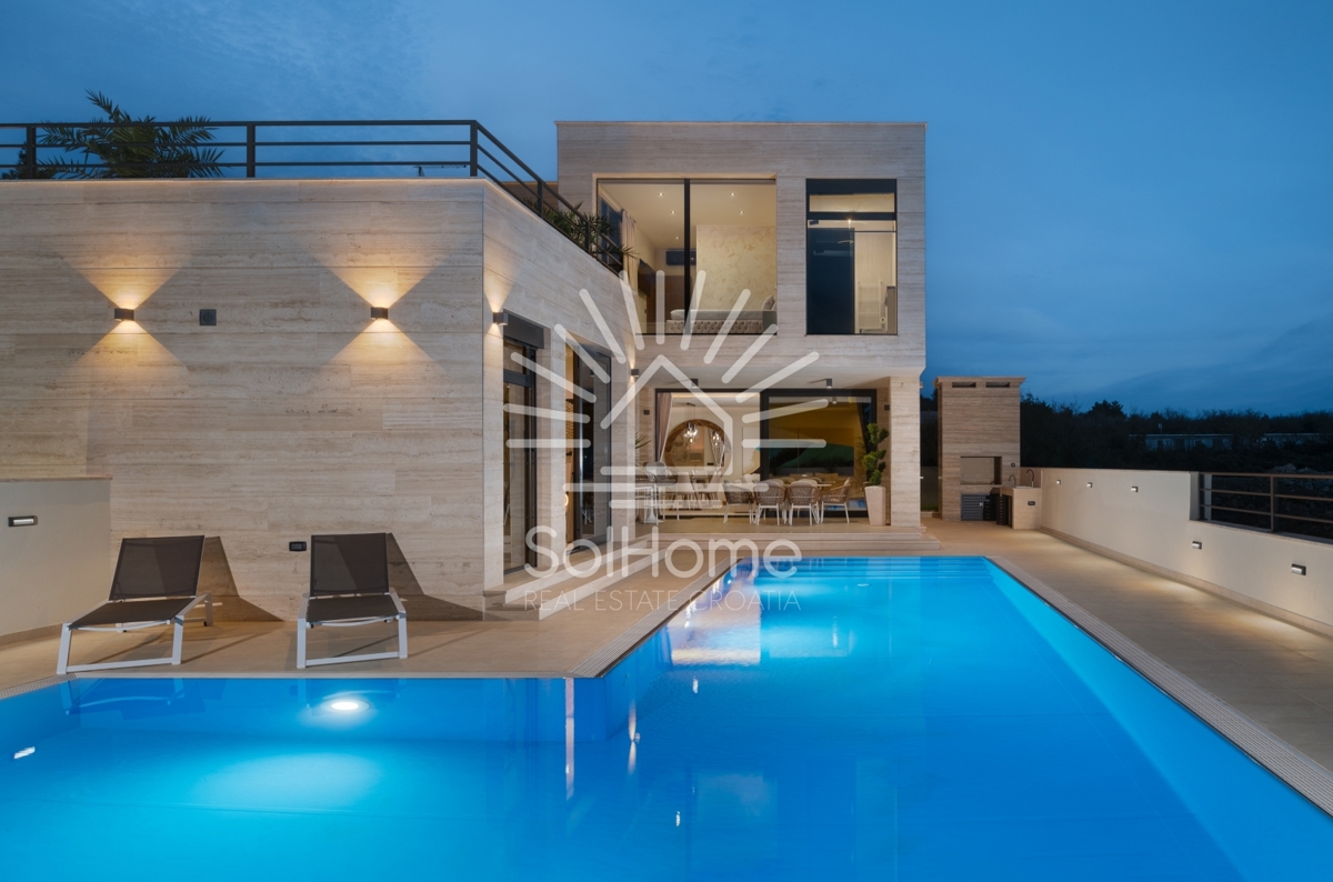 Edinstvena razkošna vila s panoramskim pogledom na morje v bližini Zadra, Hrvaška