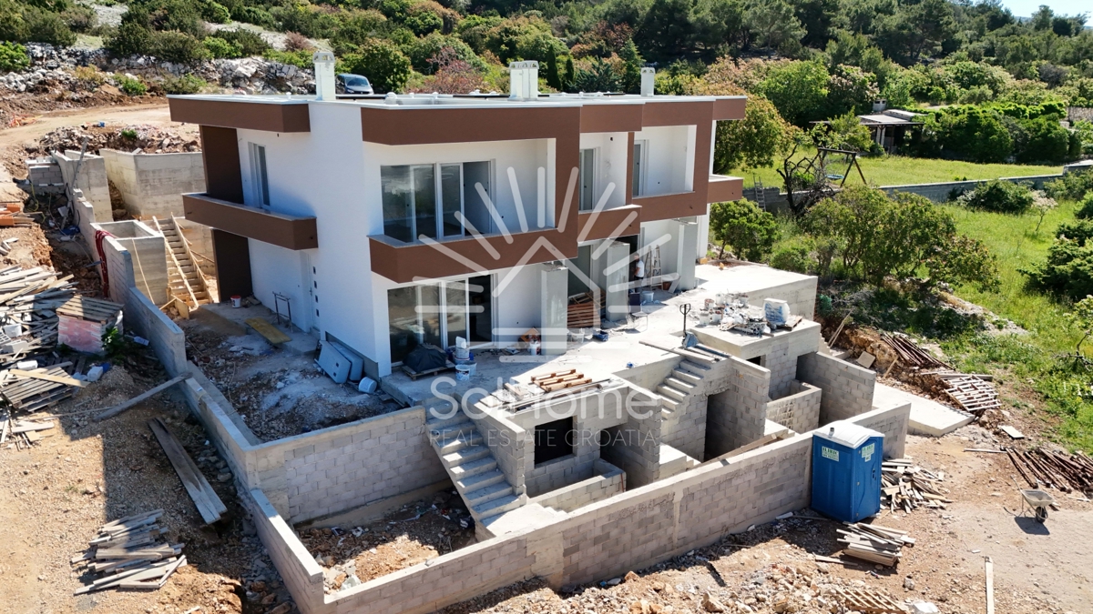 Vaš sanjski dom ob morju: Panoramski apartmaji v bližini Paga - Novalje