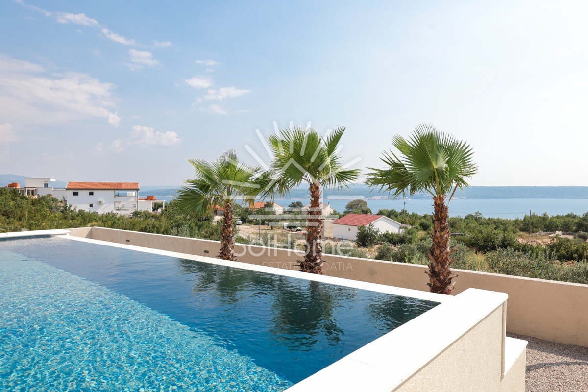 Razkošna vila v Maslenici blizu Zadra, blizu morja