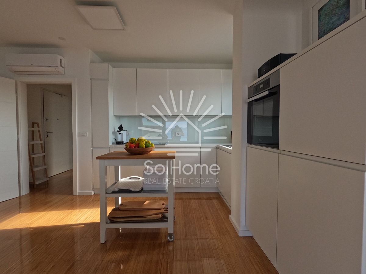 VIDEO! Apartma Prva Vrsta ob Morju - Zadar / Diklo / Hrvaška